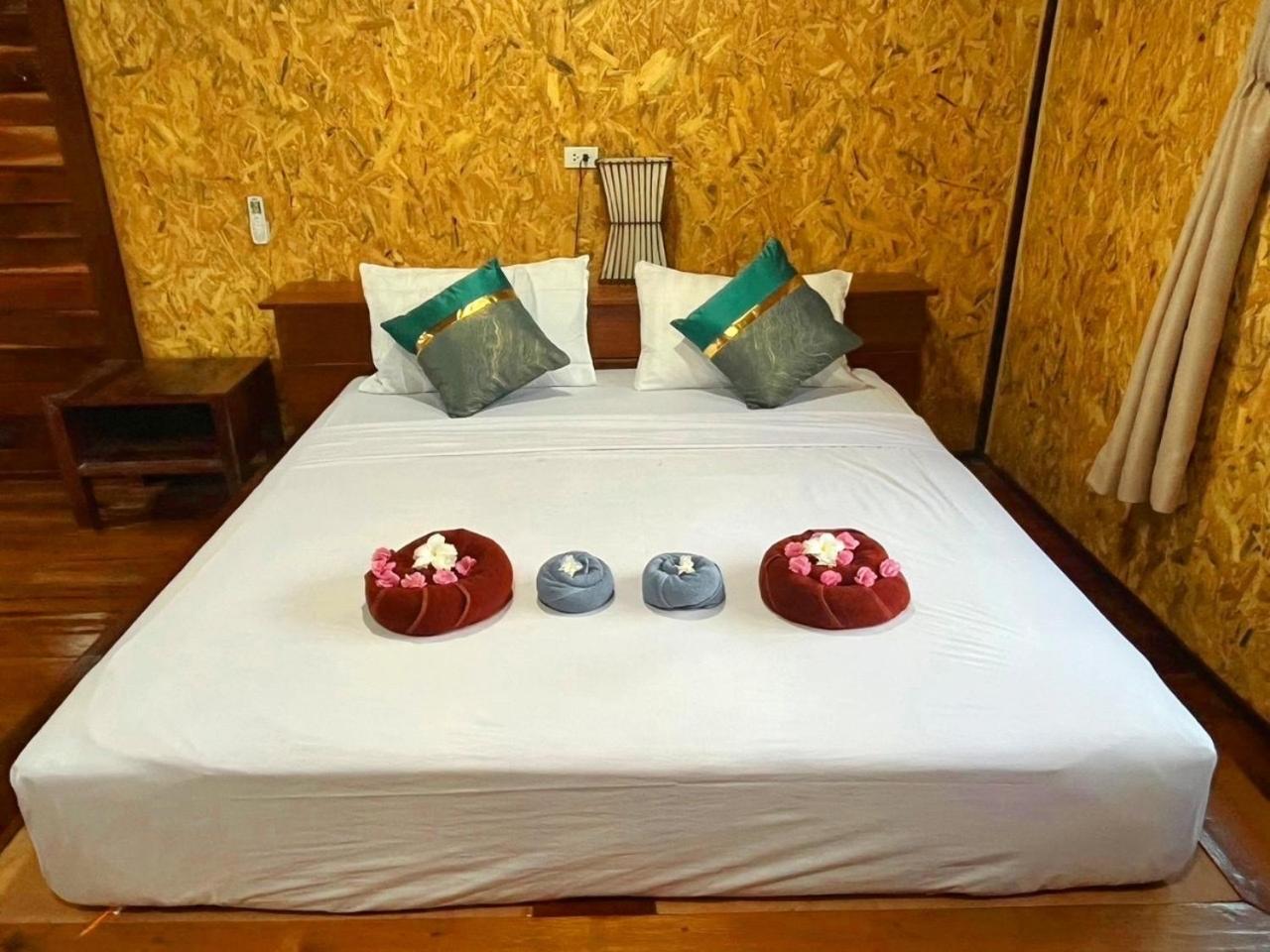 Koh Jum Home Stay Экстерьер фото